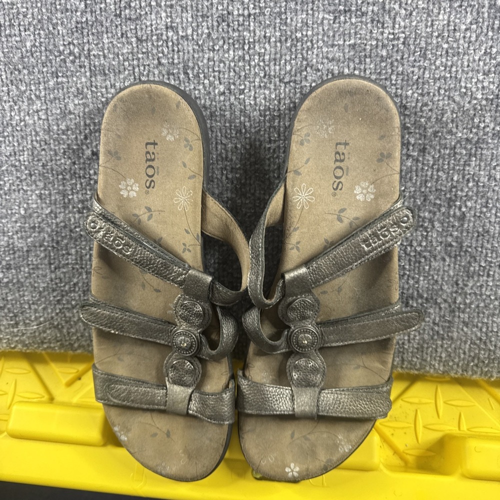 Taos Womens Prize 4 Sandals Bronze Leather Sandal Shoe Casual US 9